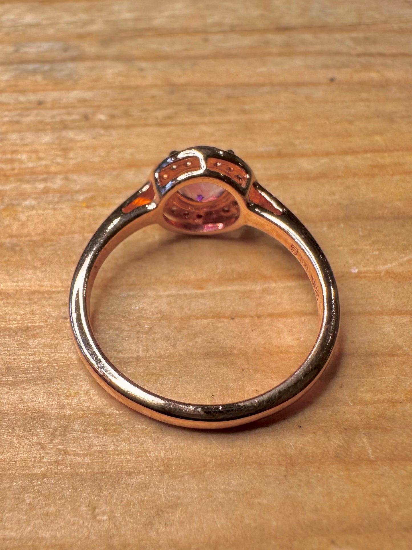 Moderner lila-weißer Stein, roségoldfarbener 925er Sterling Silber Ring Größe N1/2