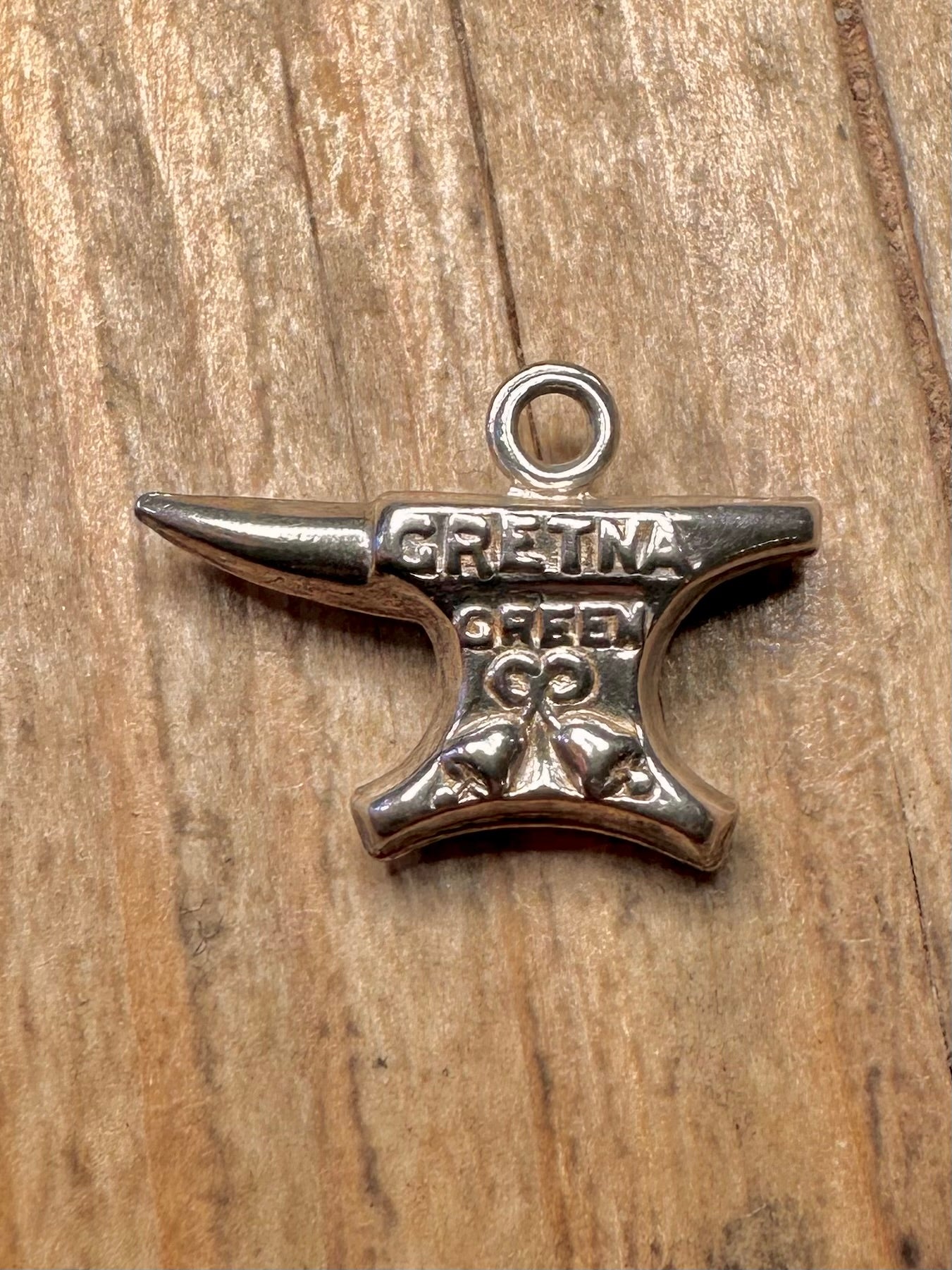 Vintage Gretna Green Anvil 925 Sterling Silver Charm Pendant
