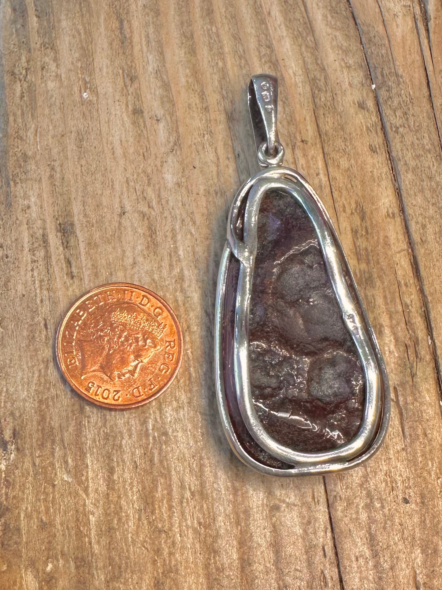 Großer polnischer Bernsteinanhänger aus 925er Sterlingsilber