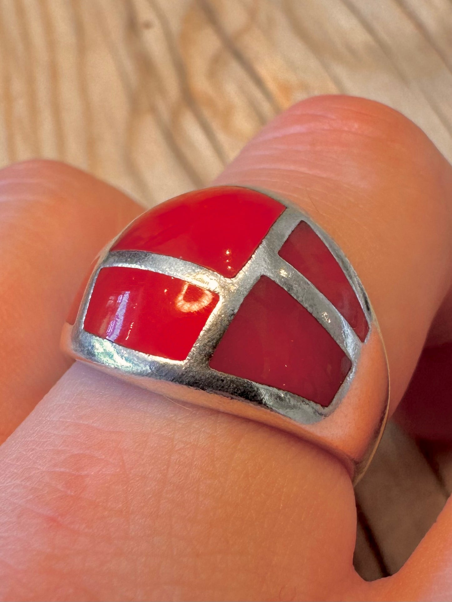 Abstract Carnelian Inlay 925 Silver Size T Ring