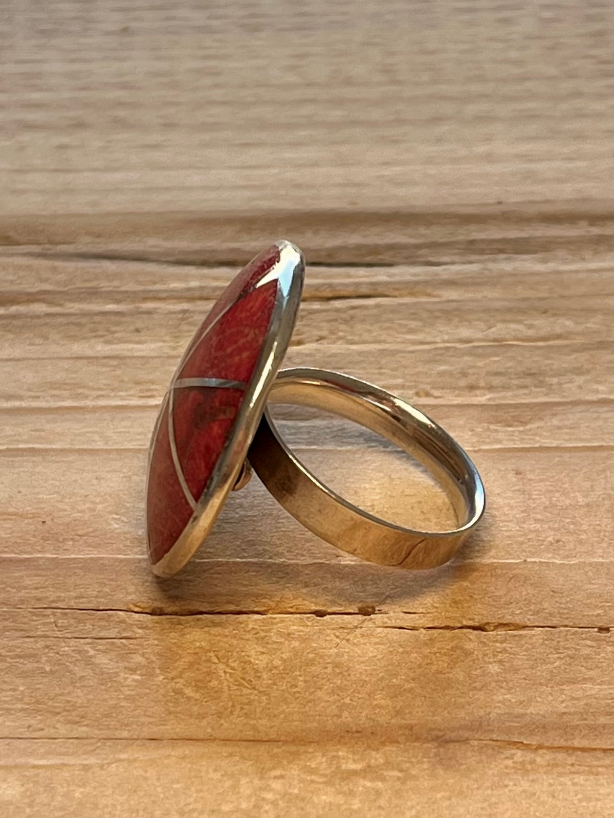 Circular Coral 925 Sterling Silver Size Q Adjustable Ring