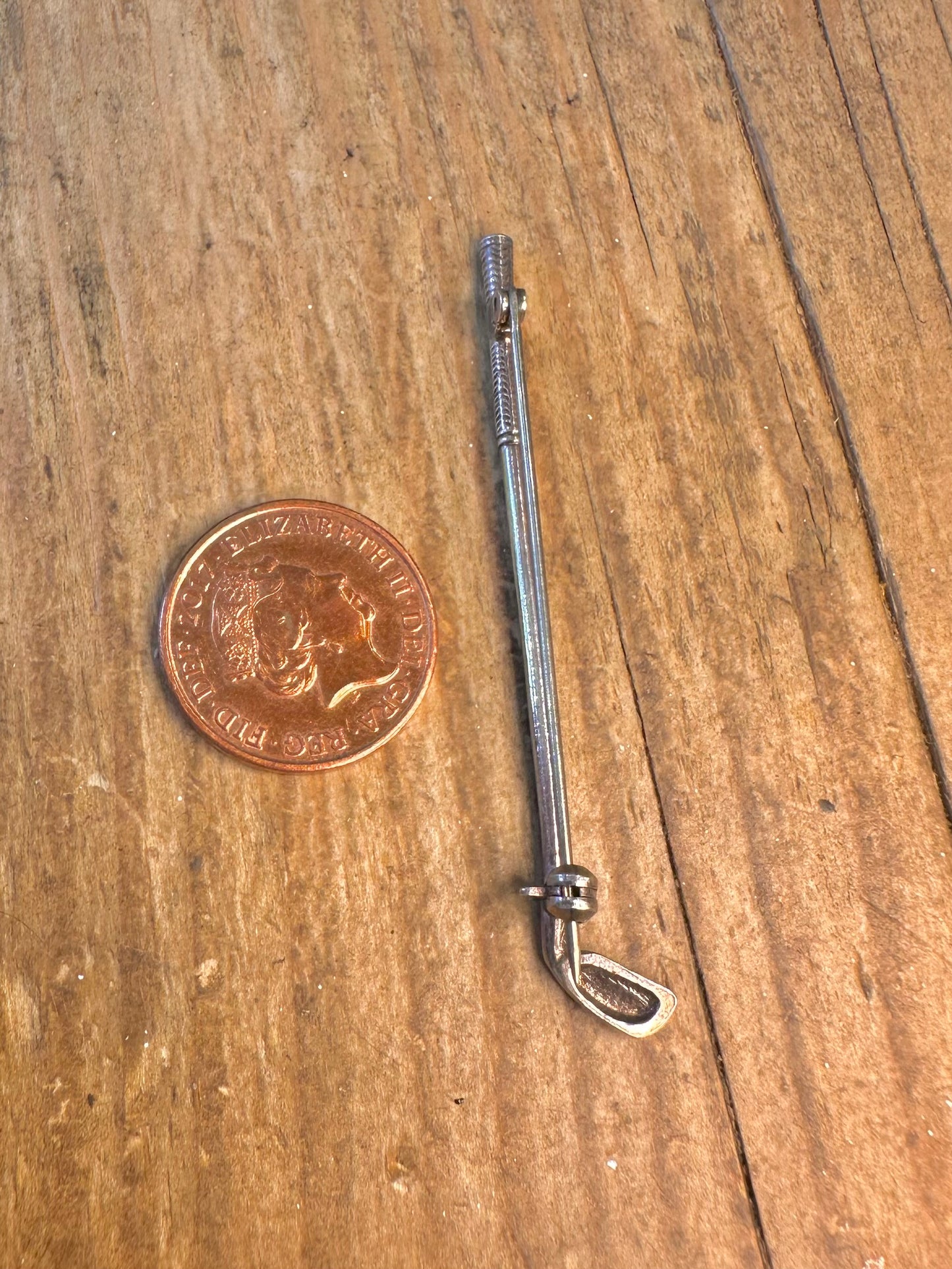 Golfschläger-Brosche aus 925er Sterlingsilber