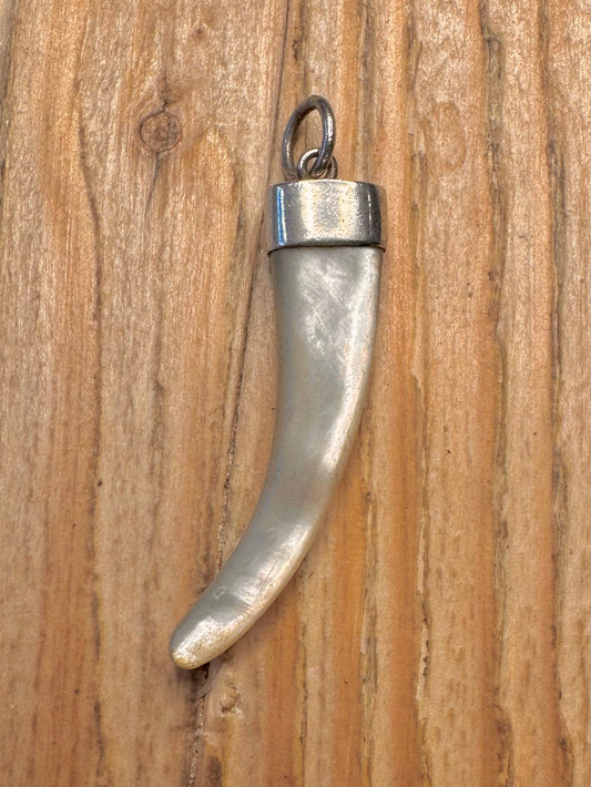 Vintage Mother of Pearl Claw 925 Sterling Silver Pendant