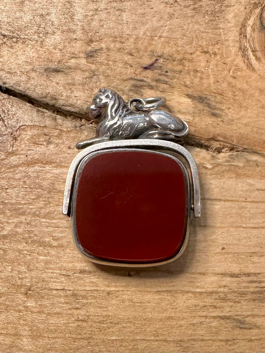 Antique 1898 Victorian Lion Carnelian and Bloodstone Swivel Lion 925 Silver Thob Pendant