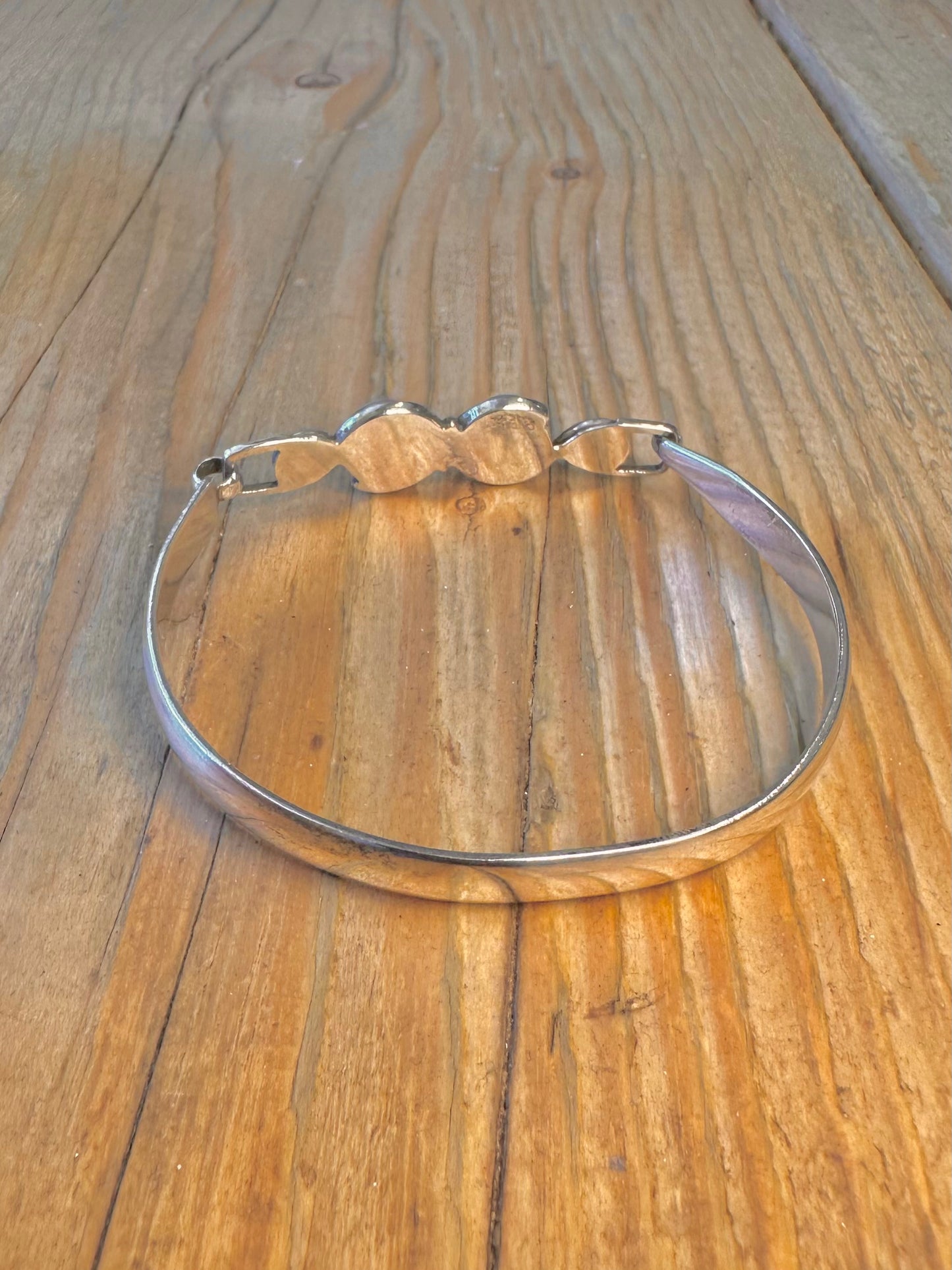 Two Moonstone Swirl Front Clasp 925 Sterling Silver Bangle