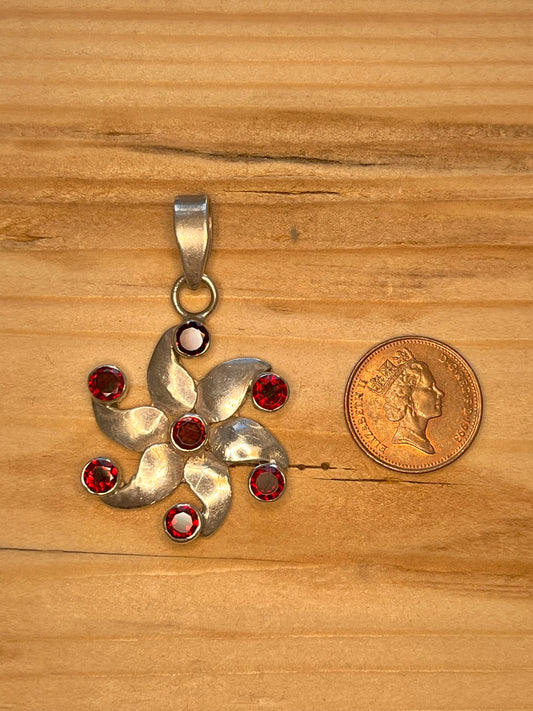 Garnet Stones Flower 925 Sterling Silver Pendant