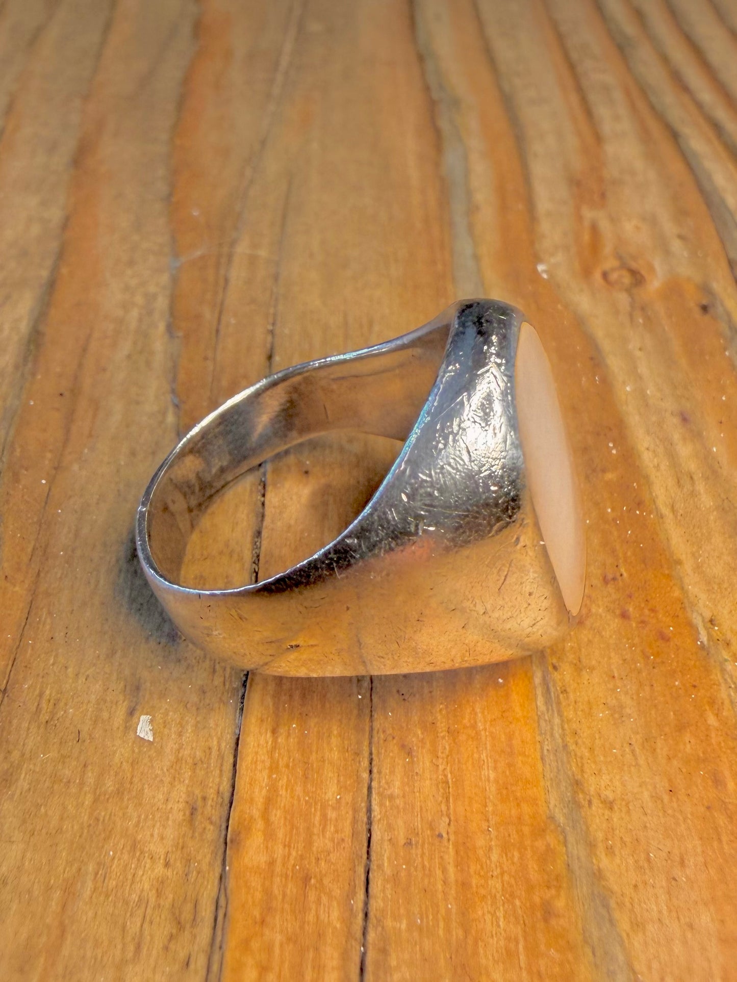 Oval Mother of Pearl 925 Sterling Silver Size R Ring