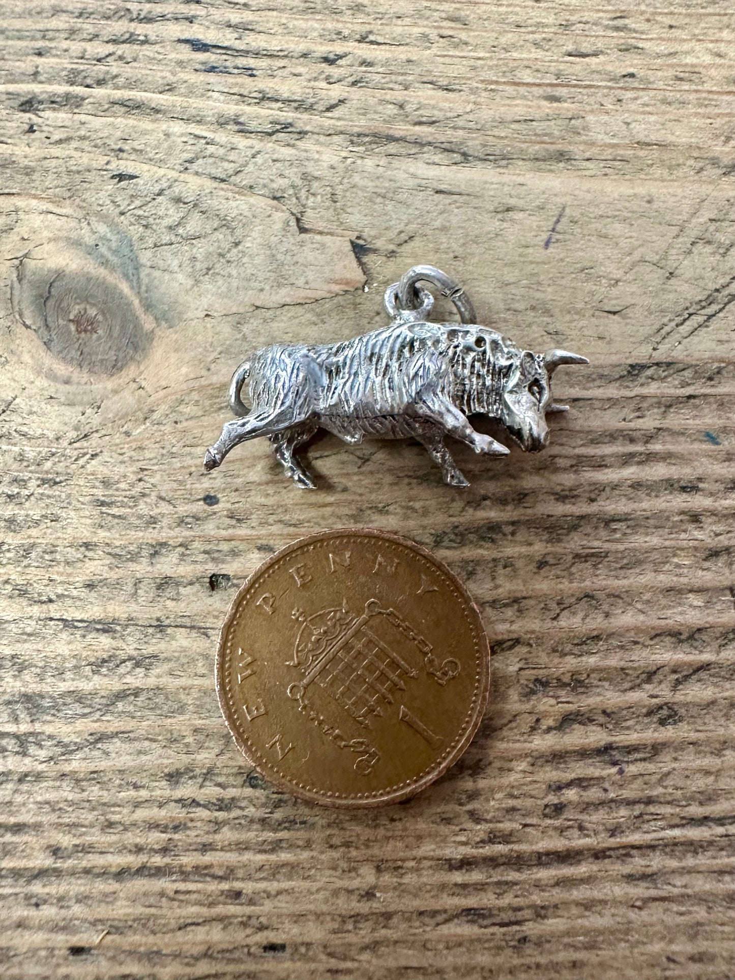 Vintage Bull Large 925 Silver Charm Pendant