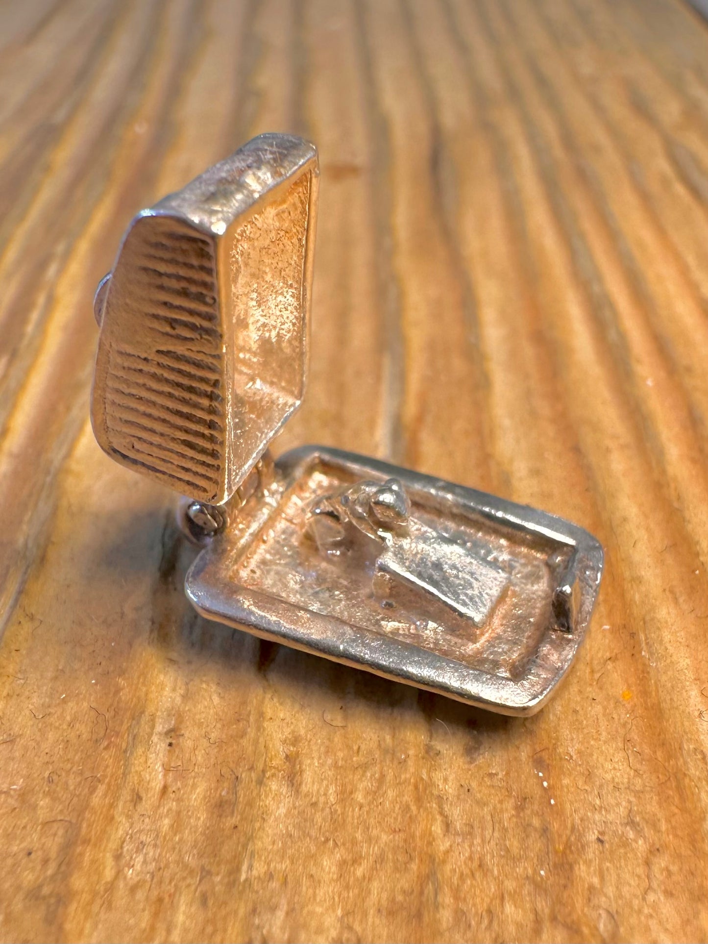 Nuvo Cheese Dish Opens 925 Sterling Silver Charm Pendant