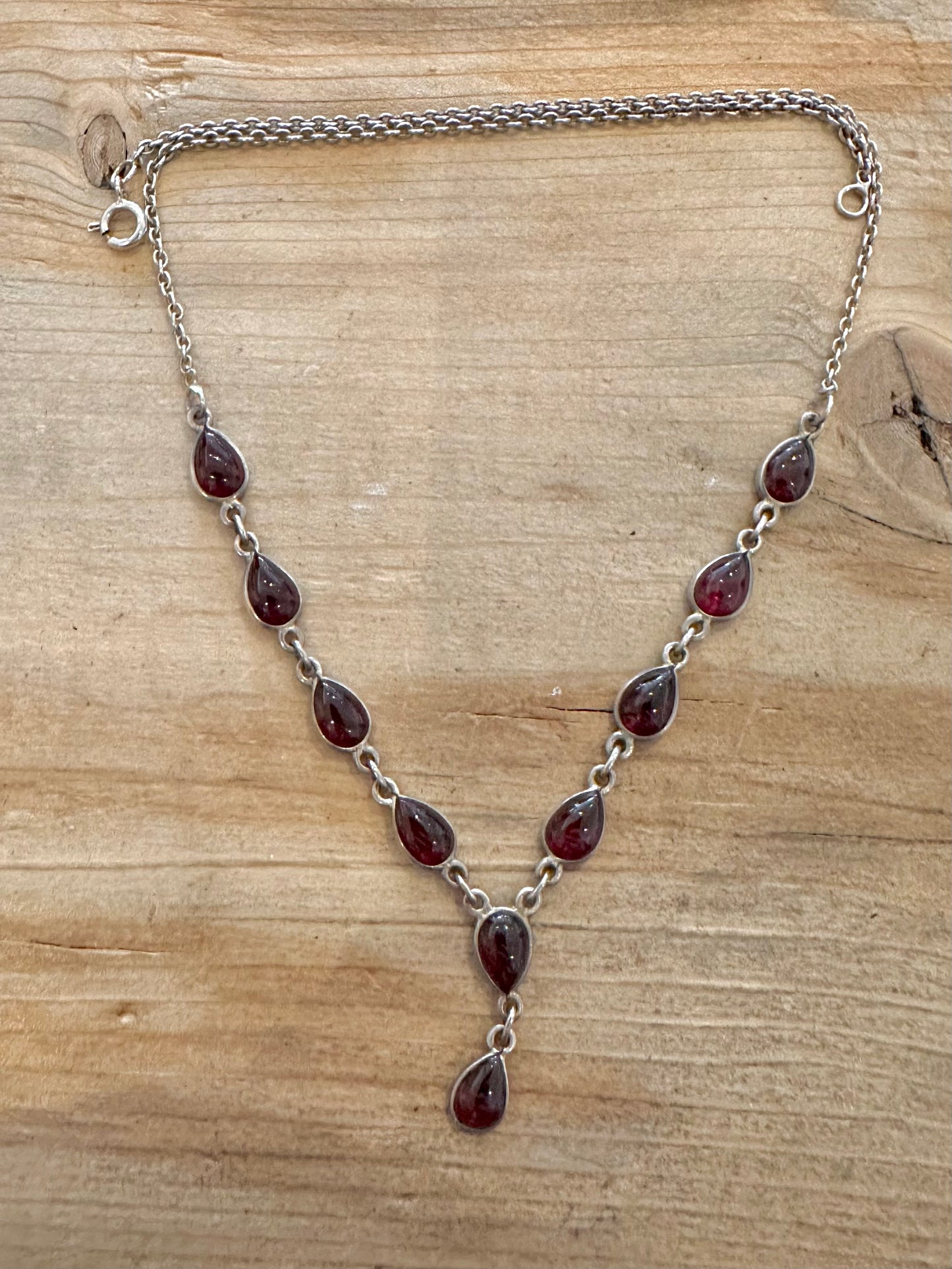 Vintage Garnet Red 925 Silver 16.3 inch Necklace