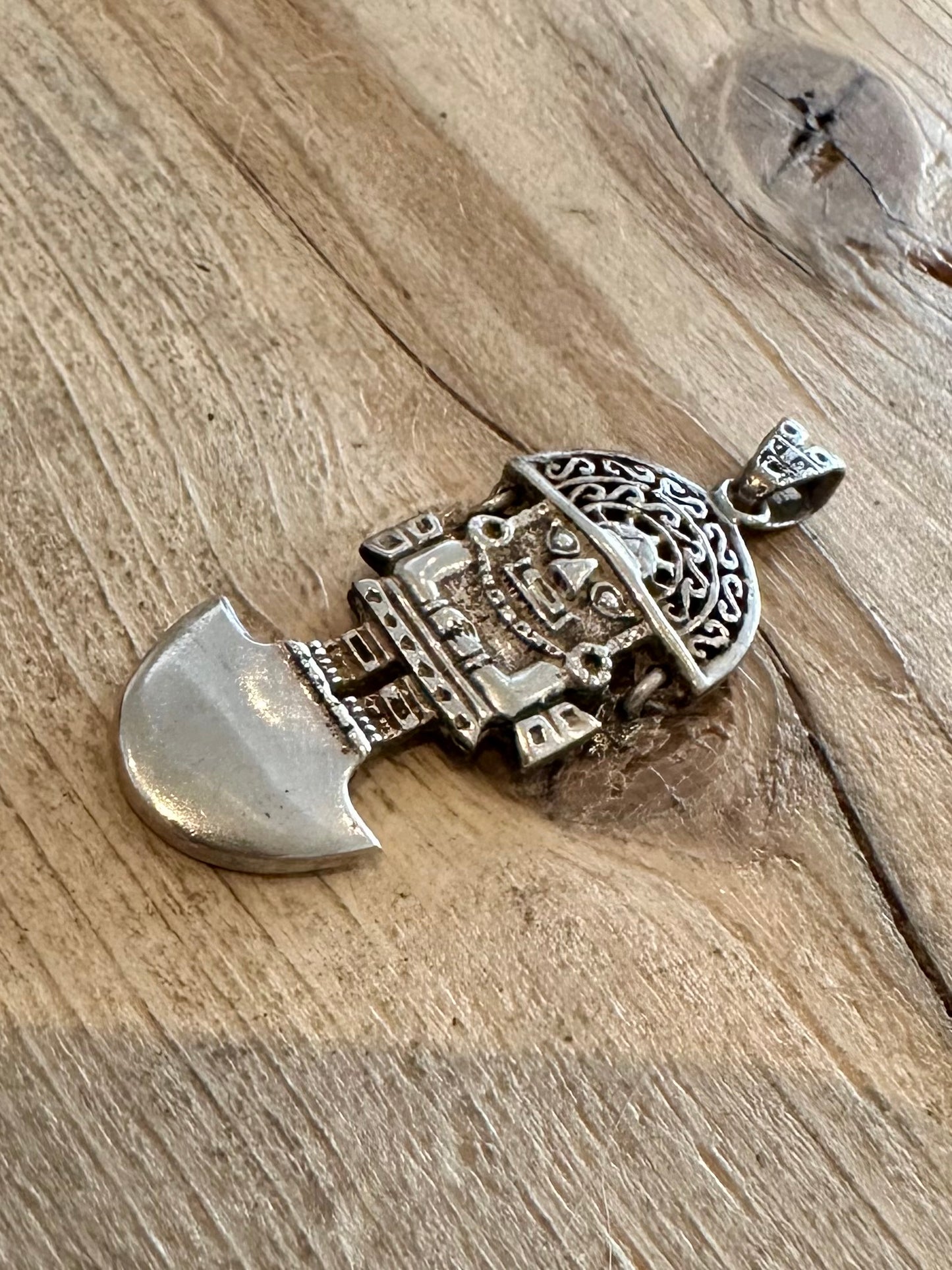 Vintage Peruvian Tumi Inca 950 Silver Pendant