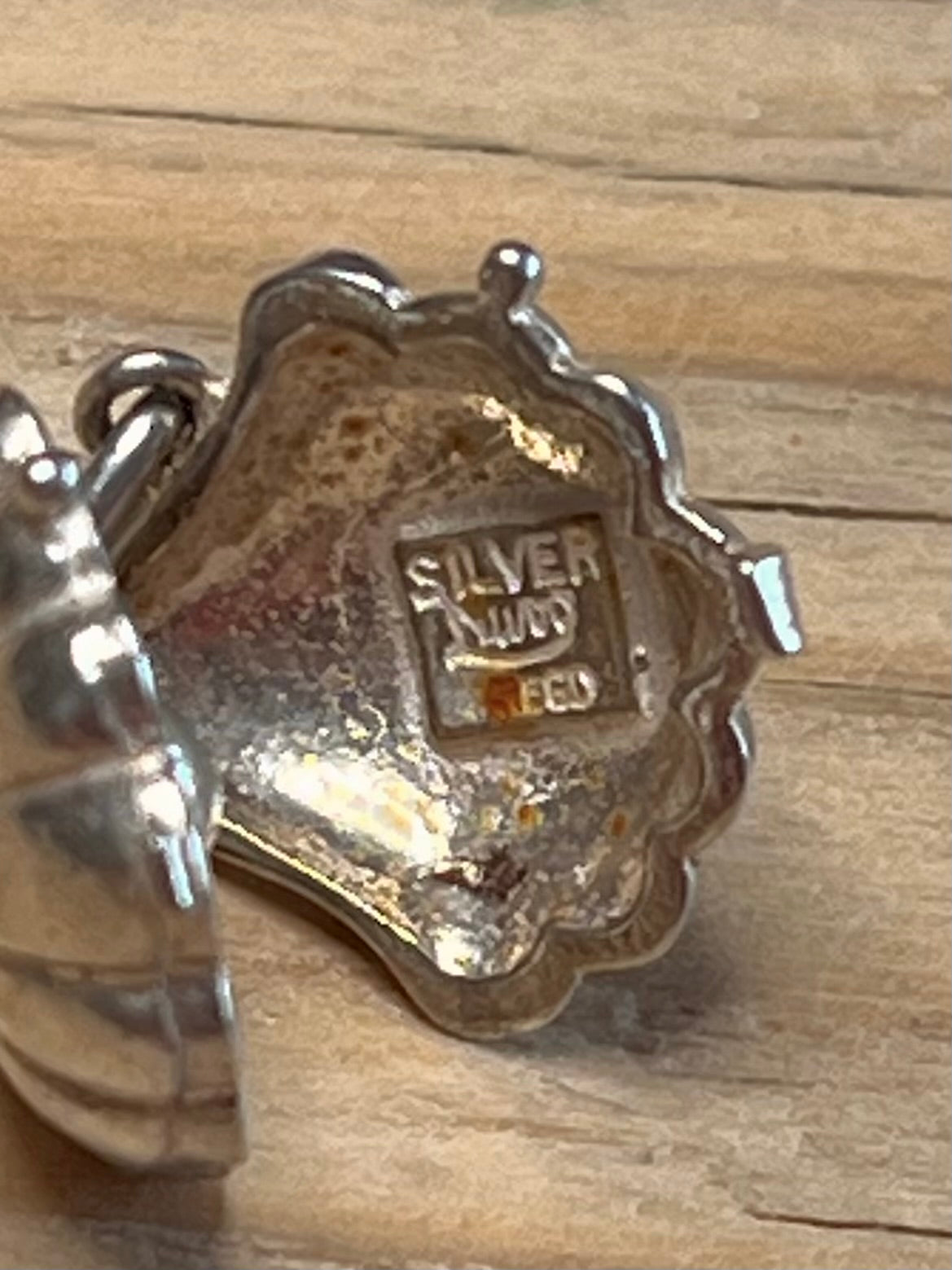 Opening Clam With Pearl Inside 925 Sterling Silver Pendant