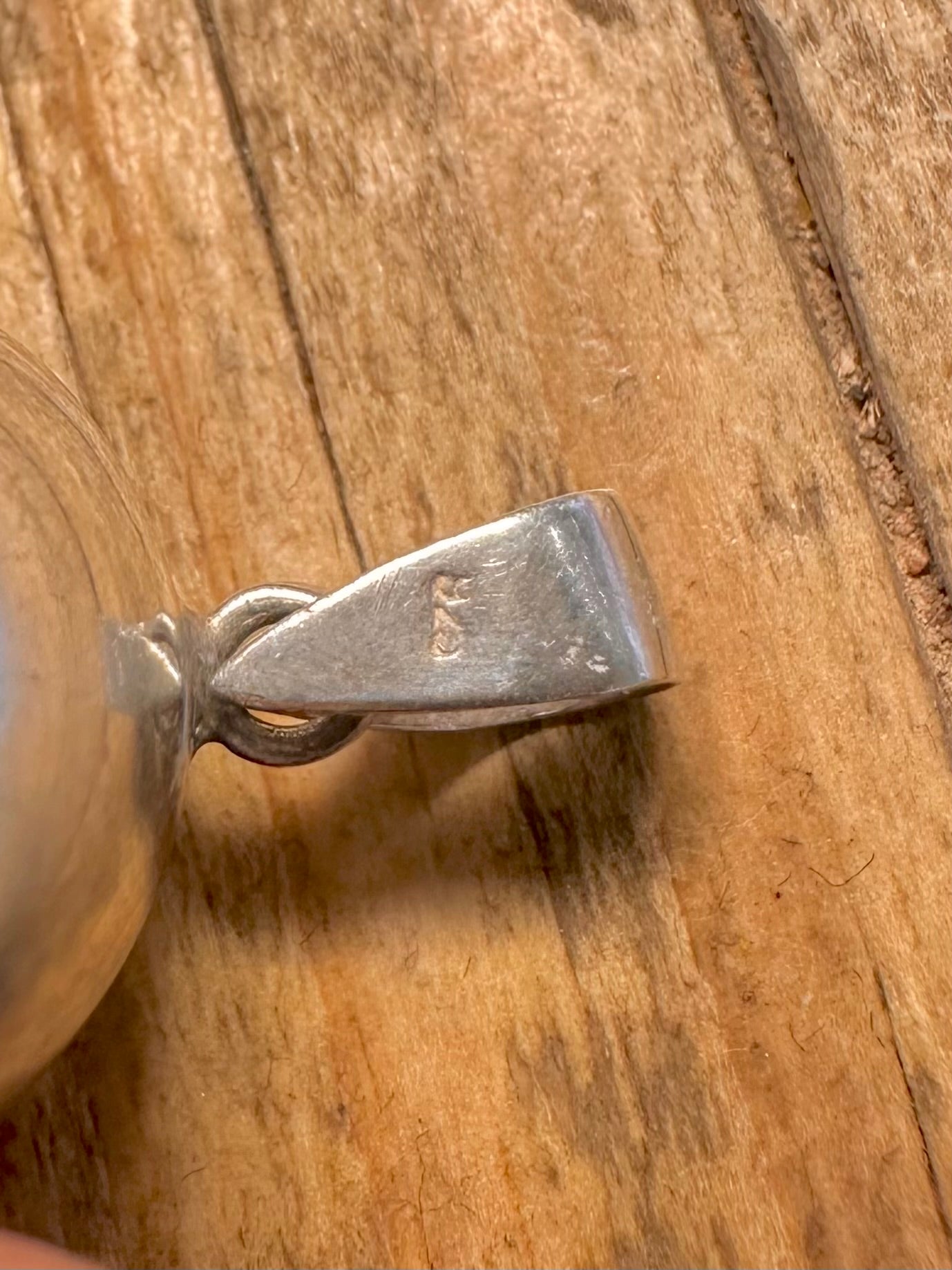 Kugelanhänger aus 925er Sterlingsilber