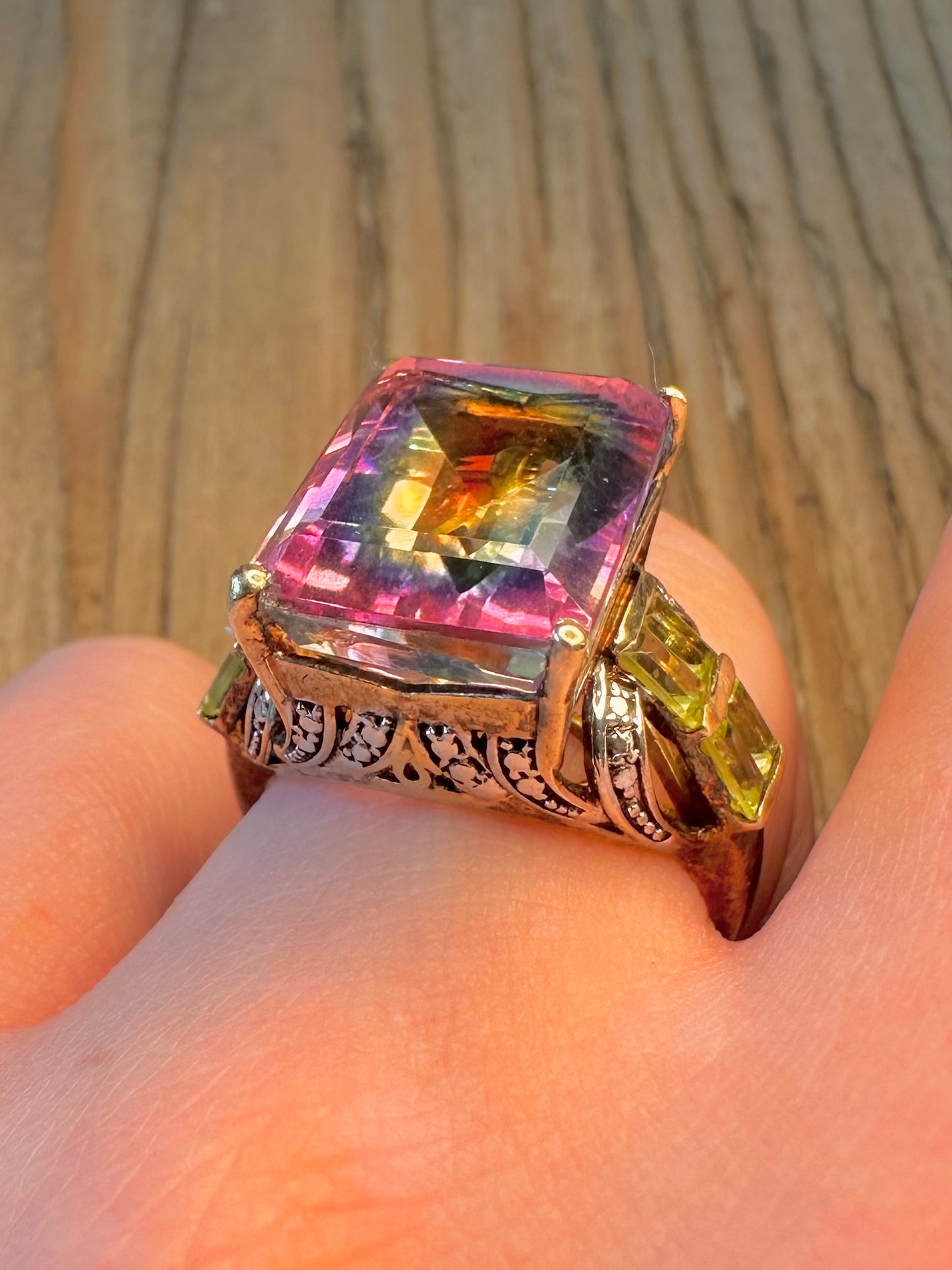 Mystic Topaz and Peridot Gold on 925 Sterling Silver Size Q1/2 Ring