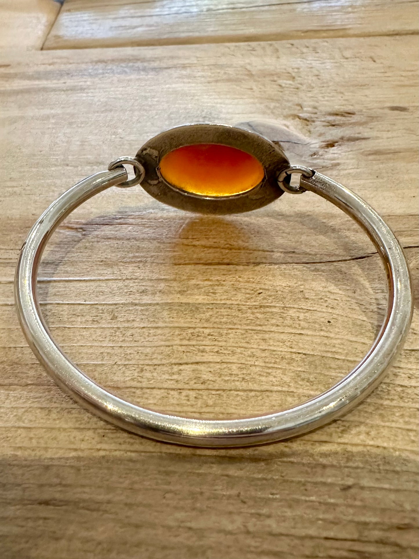 Vintage 1997 Large Carnelian 925 Silver Bangle