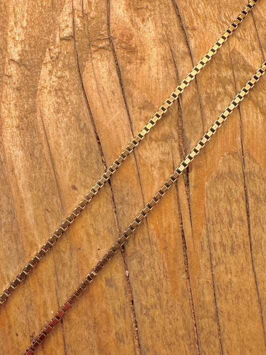 9ct Gold 1977 Box Chain Maker PJC 15 inch Necklace