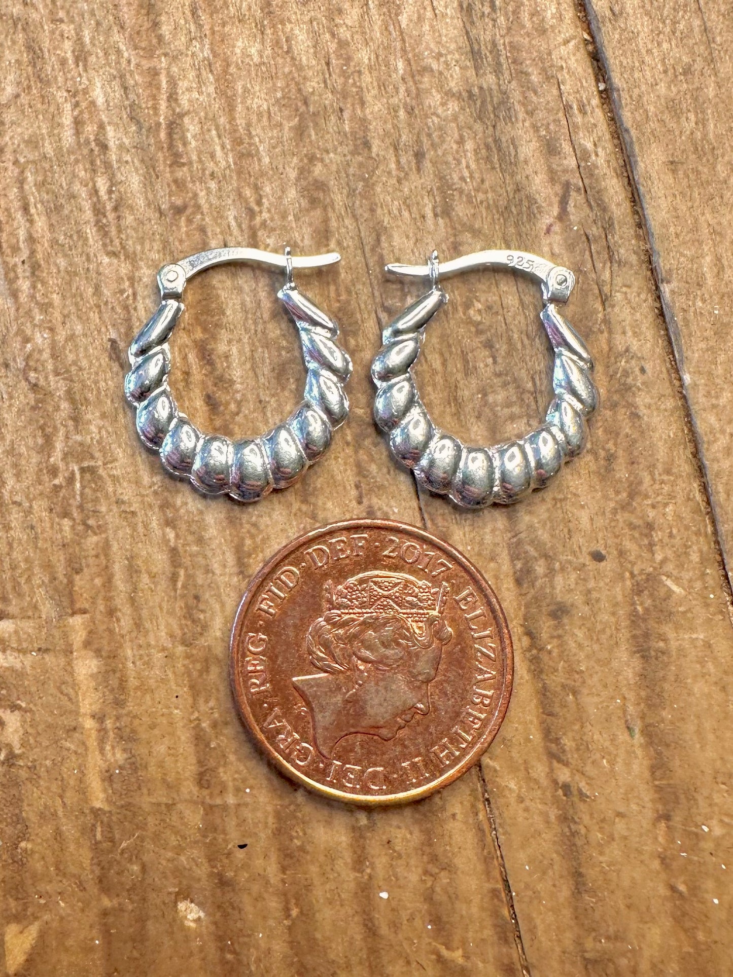 Scolloped Hoops 925 Sterling Silver Earrings