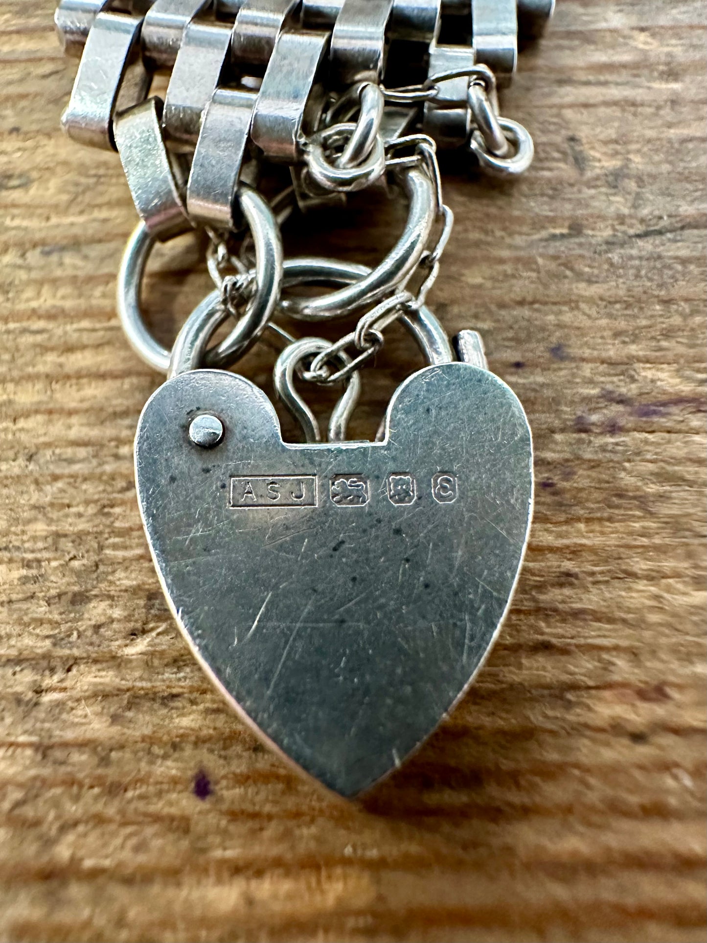 Vintage 1979 Heart Padlock Gated 925 Silver Bracelet