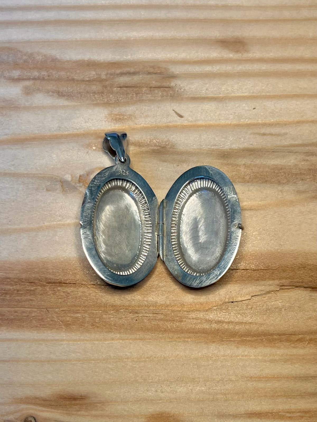Embellished Engraved Oval Locket 925 Sterling Silver Pendant