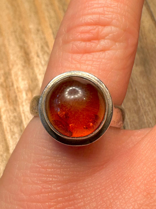 Vintage Amber Circle 925 Sterling Silver Size N Ring