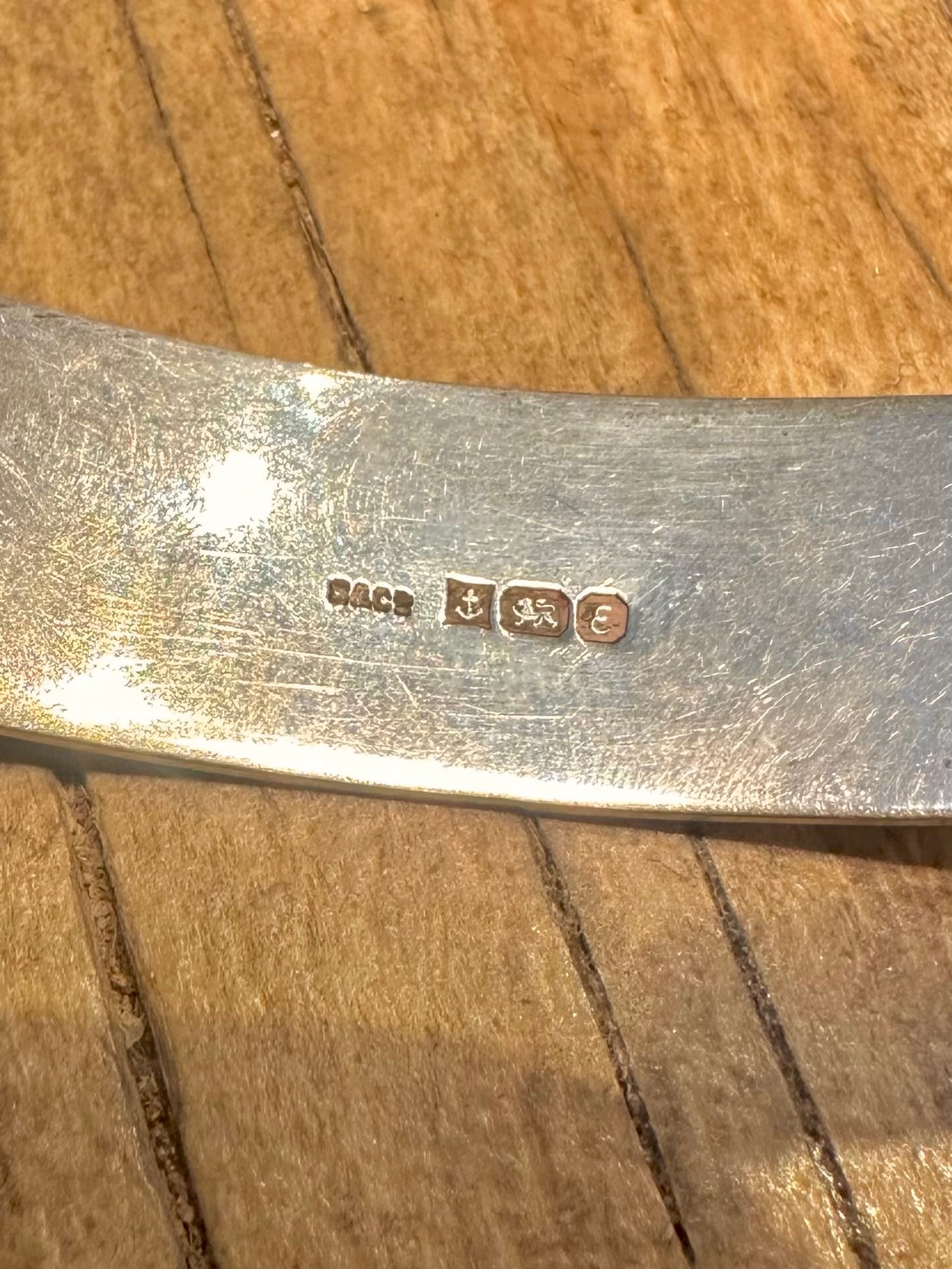 Rosenquarz 1979 Klapparmreif, Hersteller S&Co, 925er Sterlingsilber