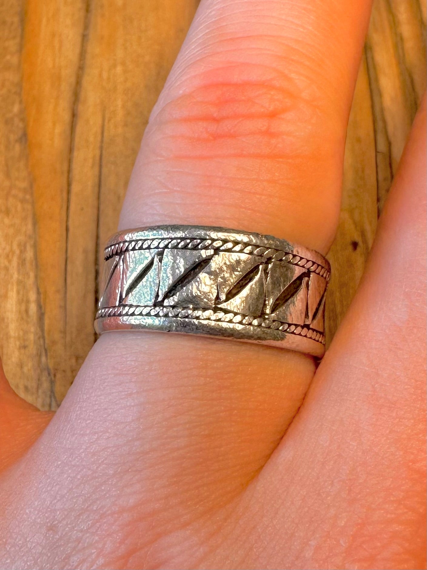 Wide Band Engraved Pattern 925 Sterling Silver Size Q1/2 Ring
