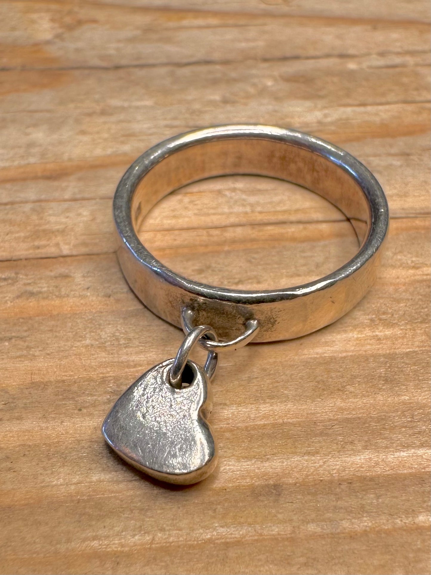 Vintage Heart Charm Band 925 Sterling Silver Size O Ring