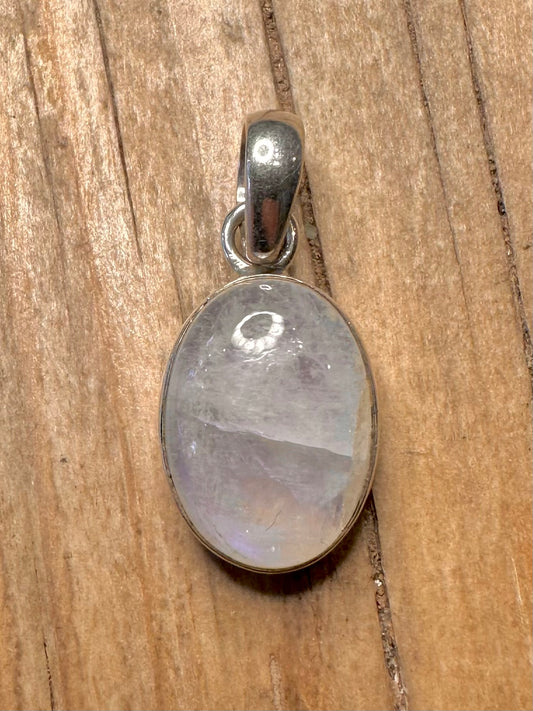 Vintage Moonstone Oval 925 Sterling Silver Pendant