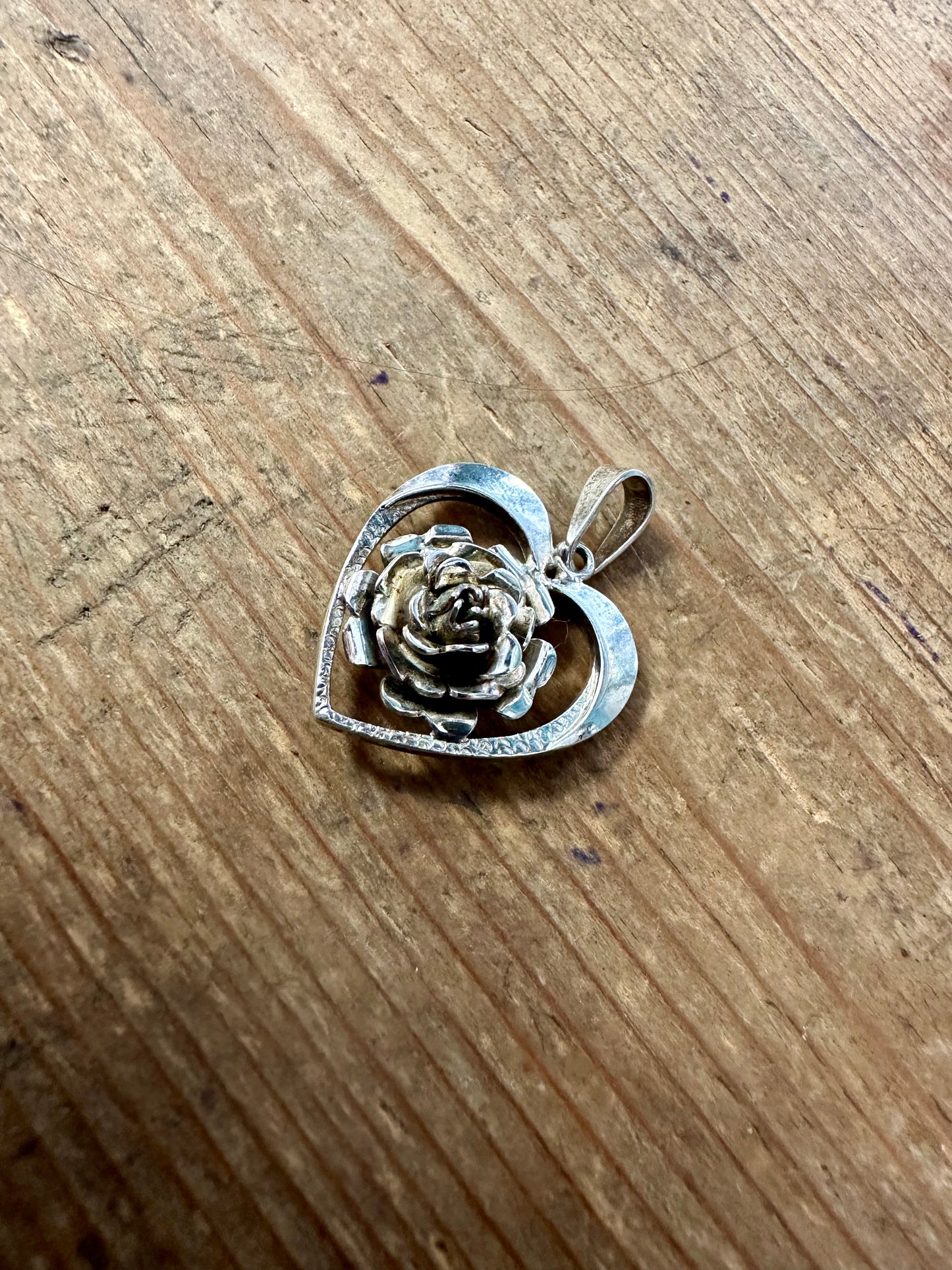 Vintage Heart Flower 925 Silver Pendant