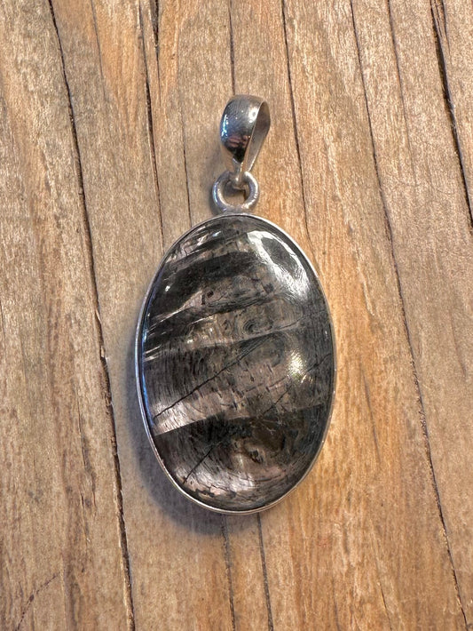 Vintage Hypersthene Oval 925 Sterling Silver Pendant