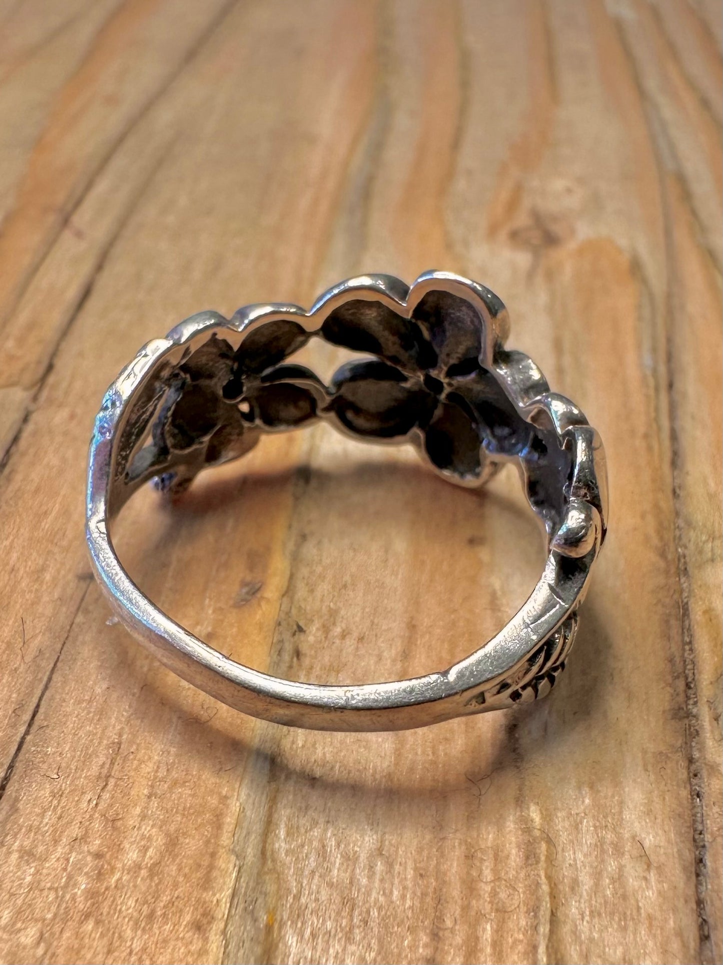 Vintage Three Flower 925 Sterling Silver Size Q Ring
