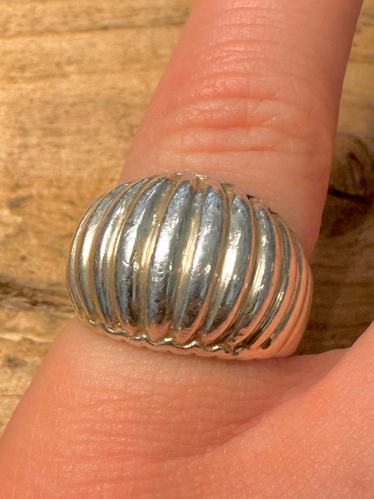 Abstract Textured Dome 925 Silver Size M1/2 Ring