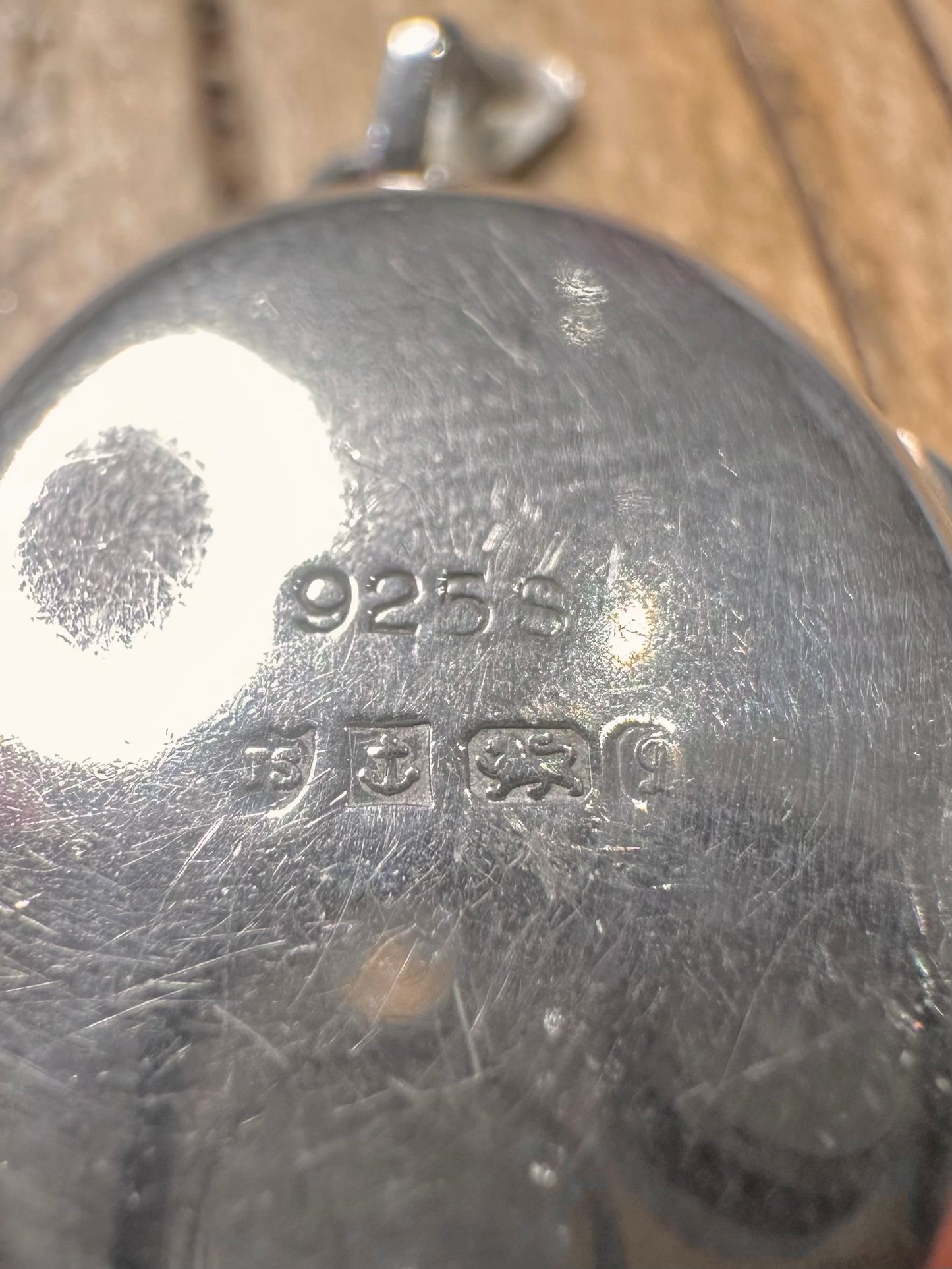 Vintage 1983 Floral Engraved Rope Twisted Edging Maker JS 925 Sterling Silver Locket Pendant