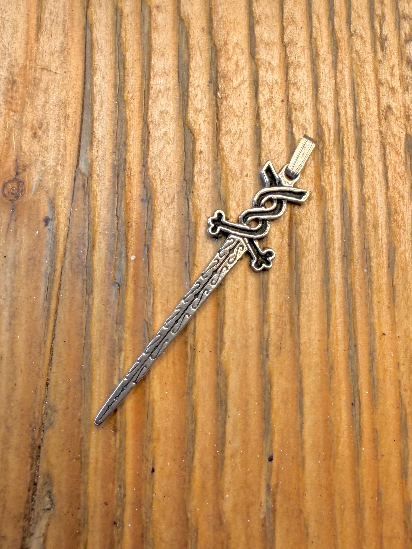 Celtic Knot Sword 925 Sterling Silver Pendant