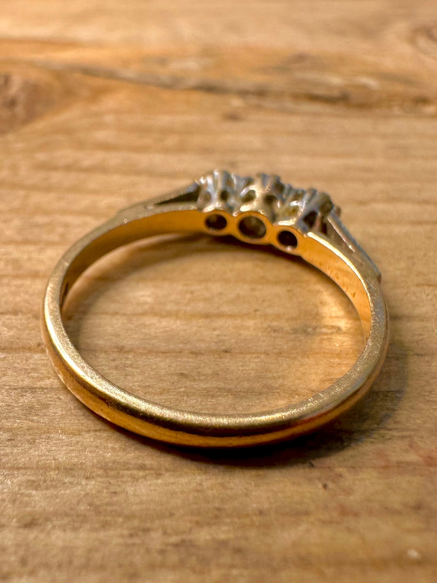 Vintage 1989 9ct Gold White Stone Size M Ring