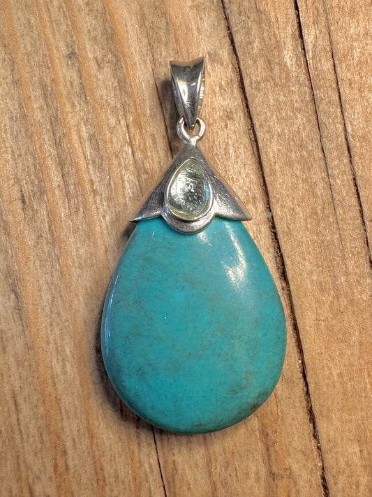Modern Turquoise and Blue Green Quarts 925 Sterling Silver Pendant