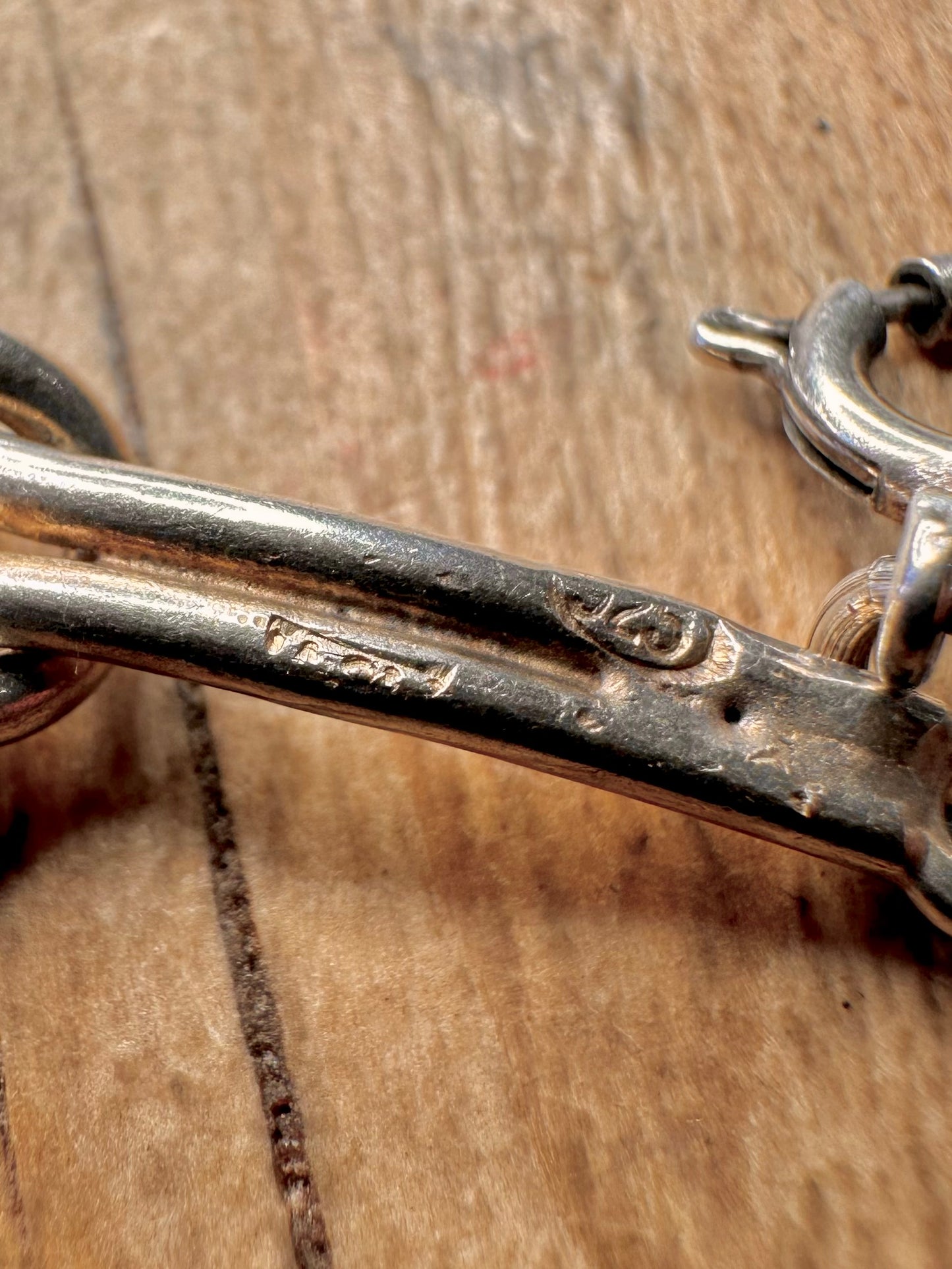 Abstract Reef Knot Moving 925 Sterling Silver 37.5 inch Necklace