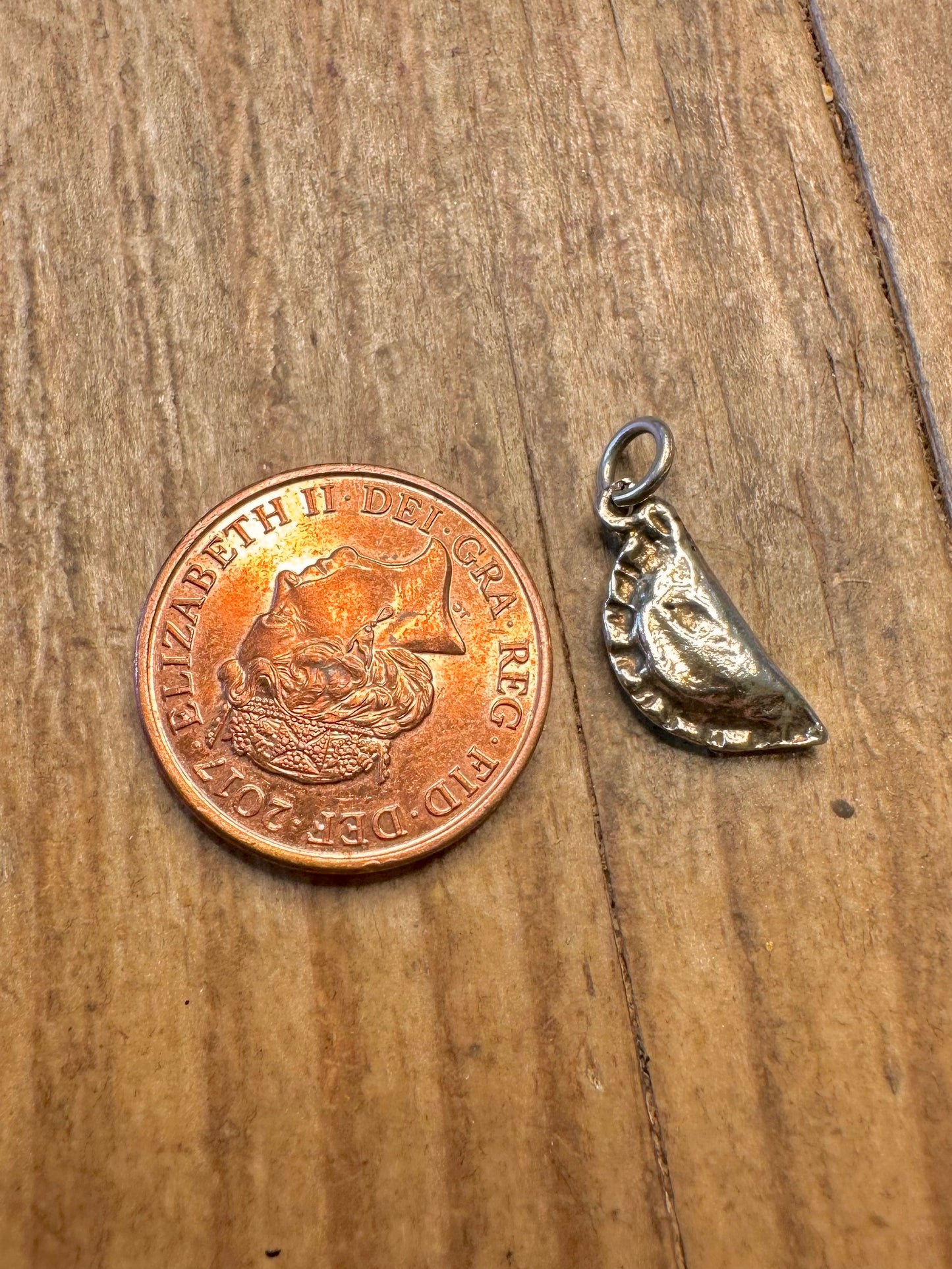 Kornische Pasty Gold auf 925 Sterlingsilber Charm-Anhänger