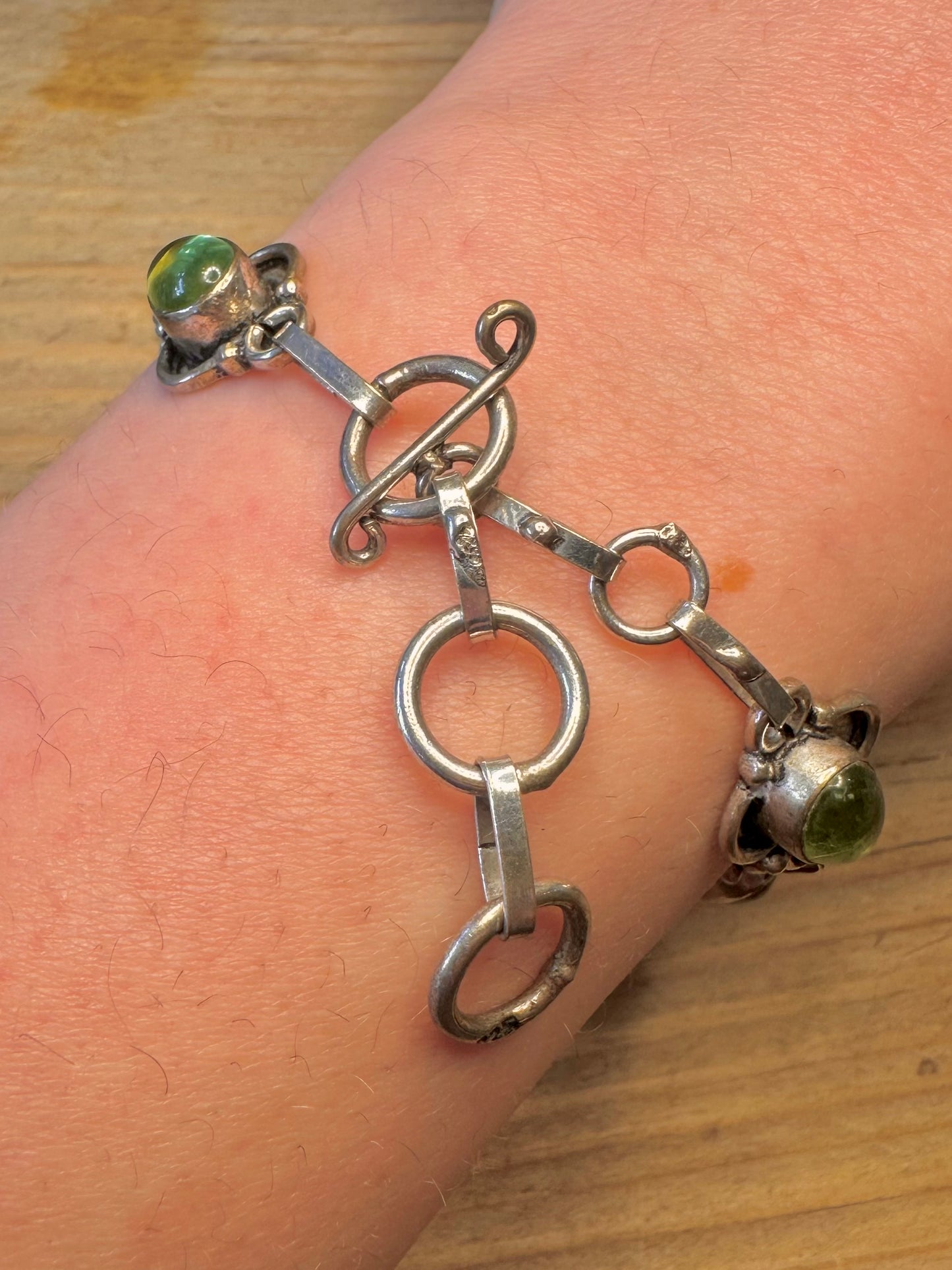 Vintage Green Stone Boho 925 Sterling Silver 7.3 to 7.8 Bracelet