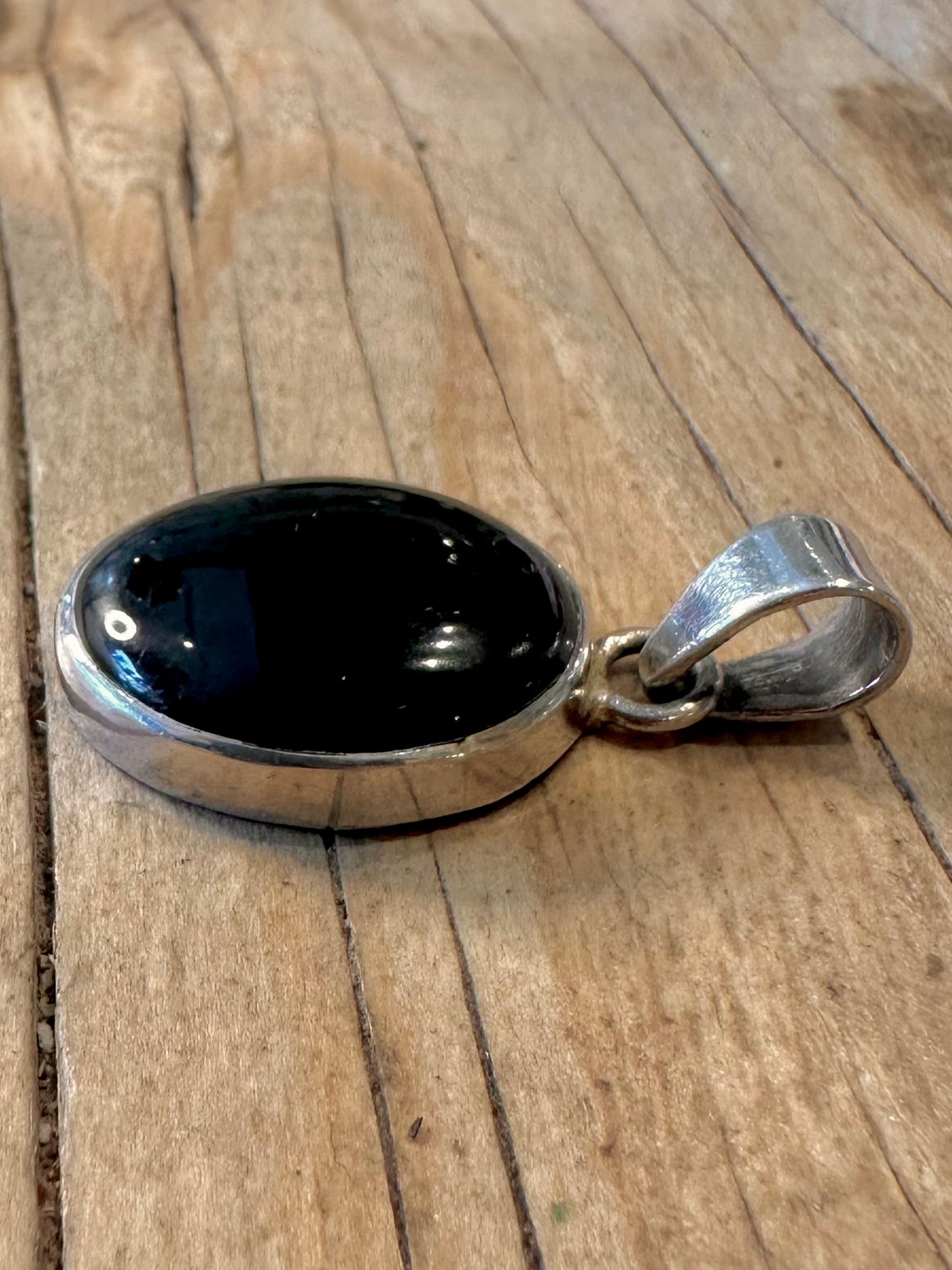 Vintage Oval Onyx 925 Sterling Silver Pendant