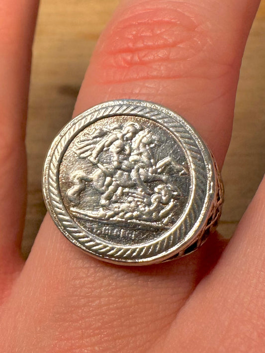 Vintage St George and Dragon Signet 925 Silver Size S1/2 Ring
