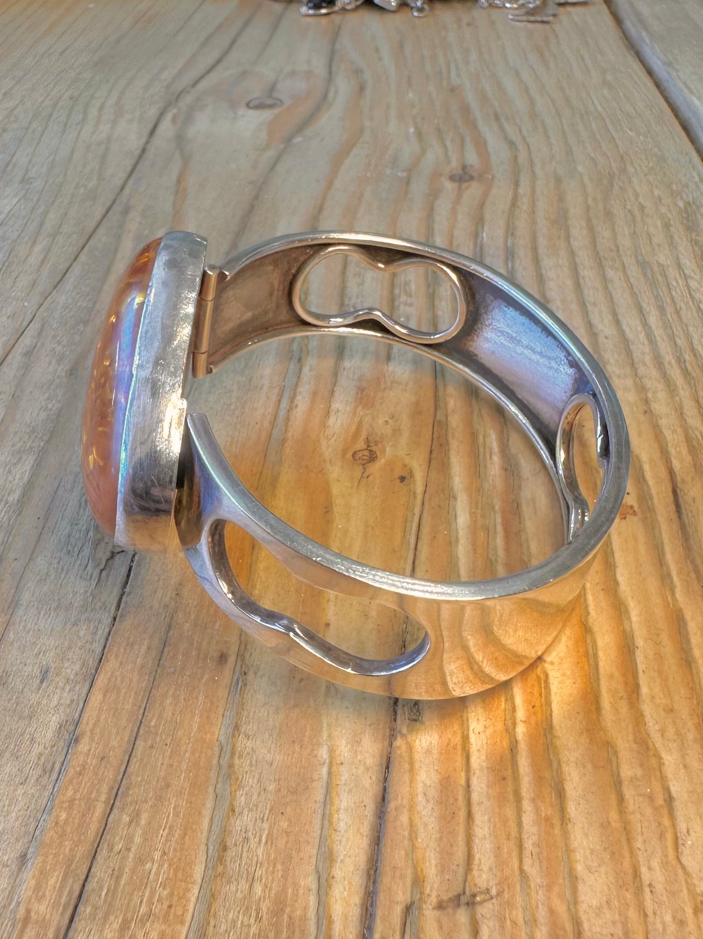 Abstract Amber Front Clasp 925 Sterling Silver Bangle