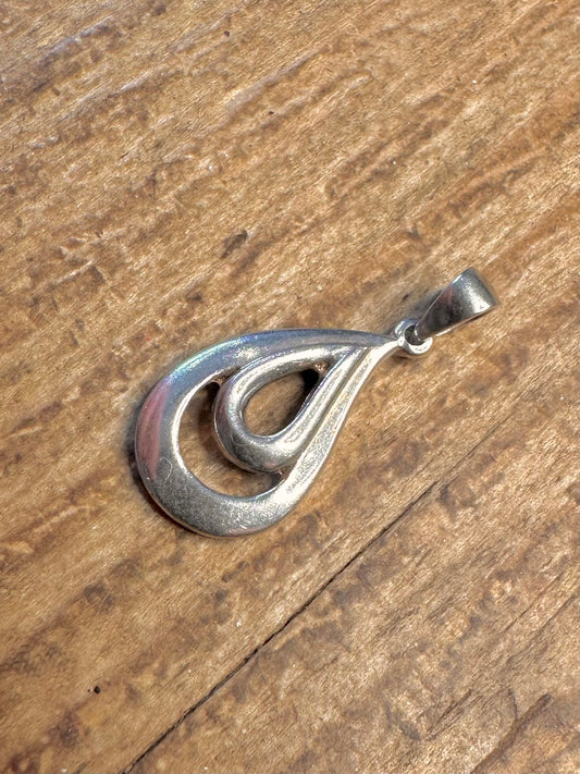 Teardrop Swirl 925 Sterling Silver Pendant