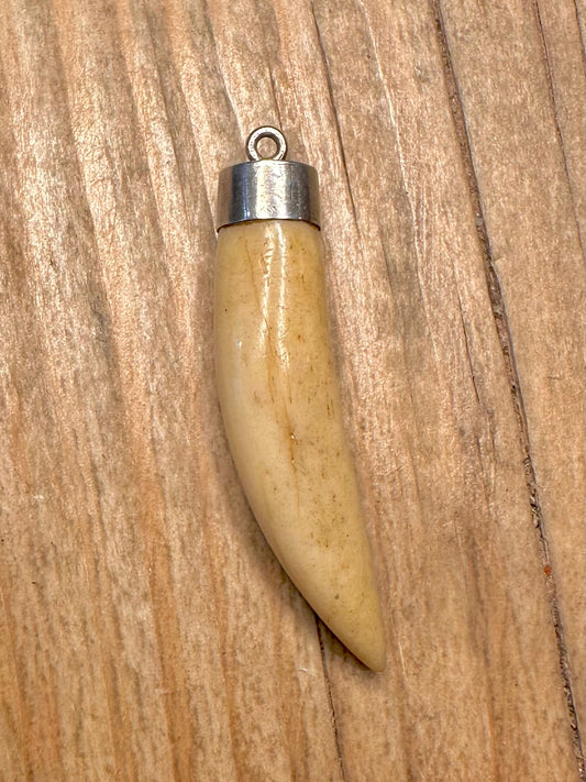Vintage Tooth 925 Sterling Silver Pendant