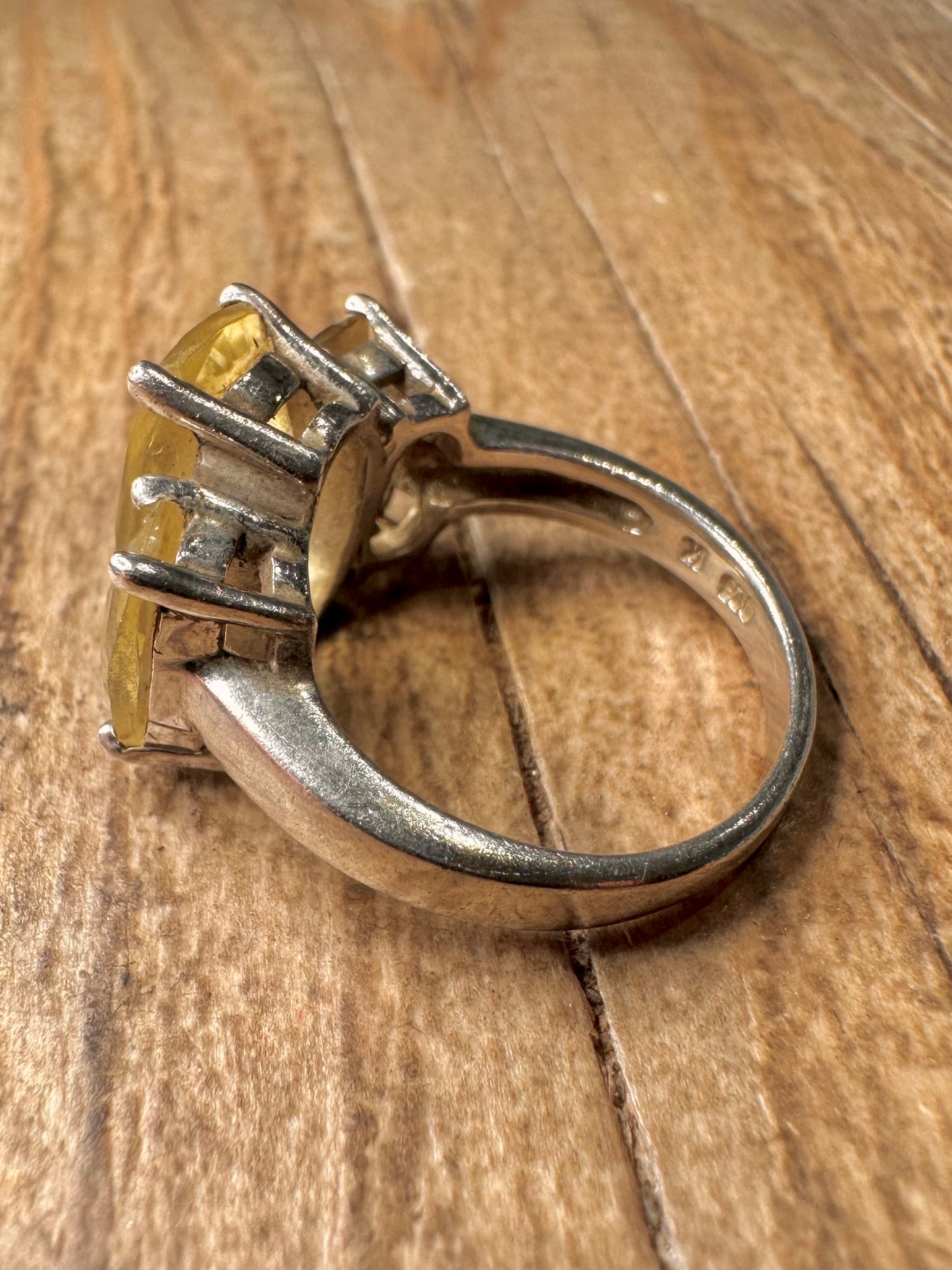 Vintage Citrine Three Faceted 925 Sterling Silver Size N Ring