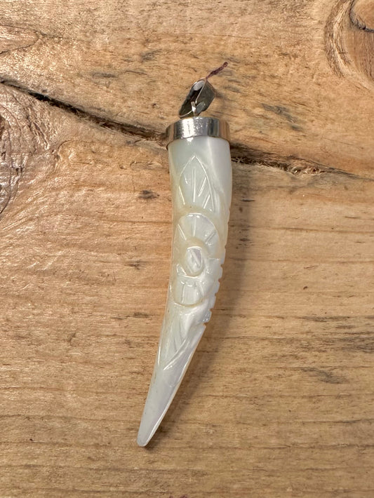 Vintage Mother of Pearl Engraved Horn 925 Silver Pendant