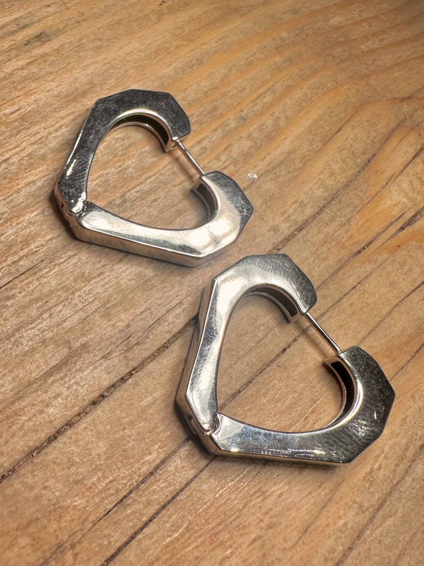 Modern Chunky Heart 925 Sterling Silver Earrings
