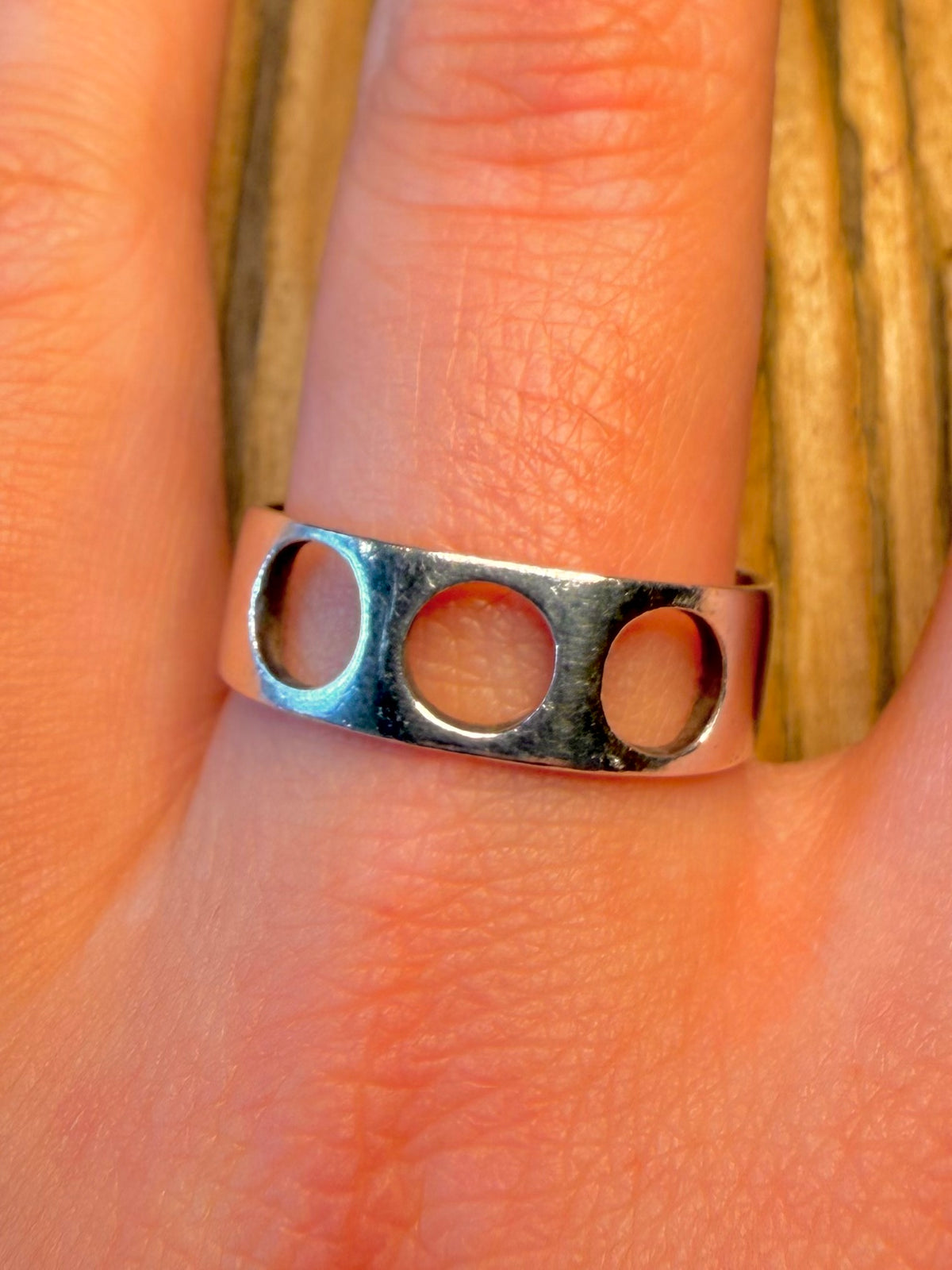 Circle Cut Out Band 925 Sterling Silver Size X Ring