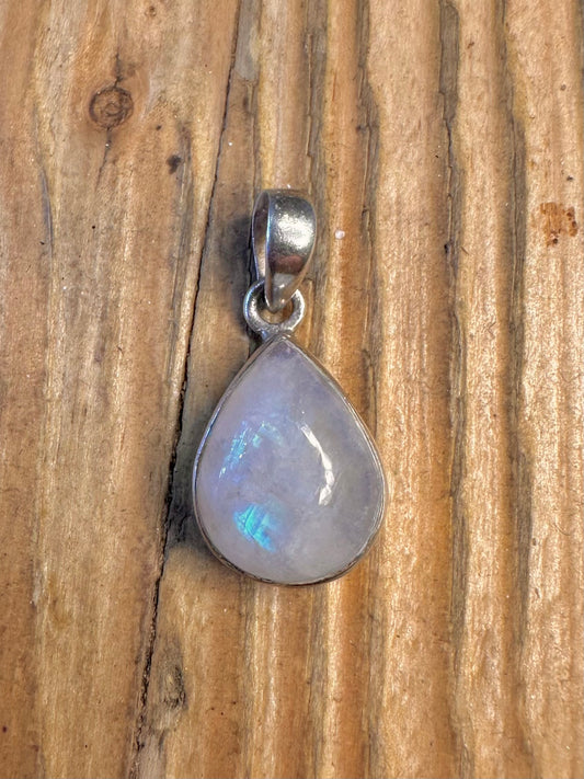 Rainbow Moonstone Teardrop 925 Sterling Silver Pendant
