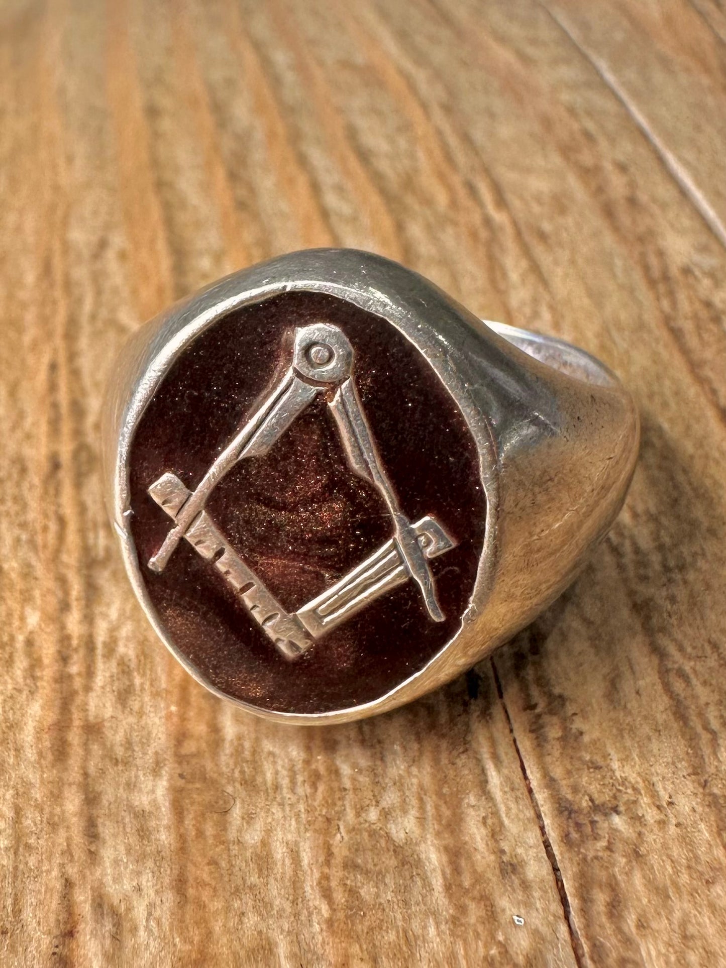 Vintage 1960’s Masonic Vitreous Enamel Signet Maker Dana 925 Sterling Silver Size V Ring